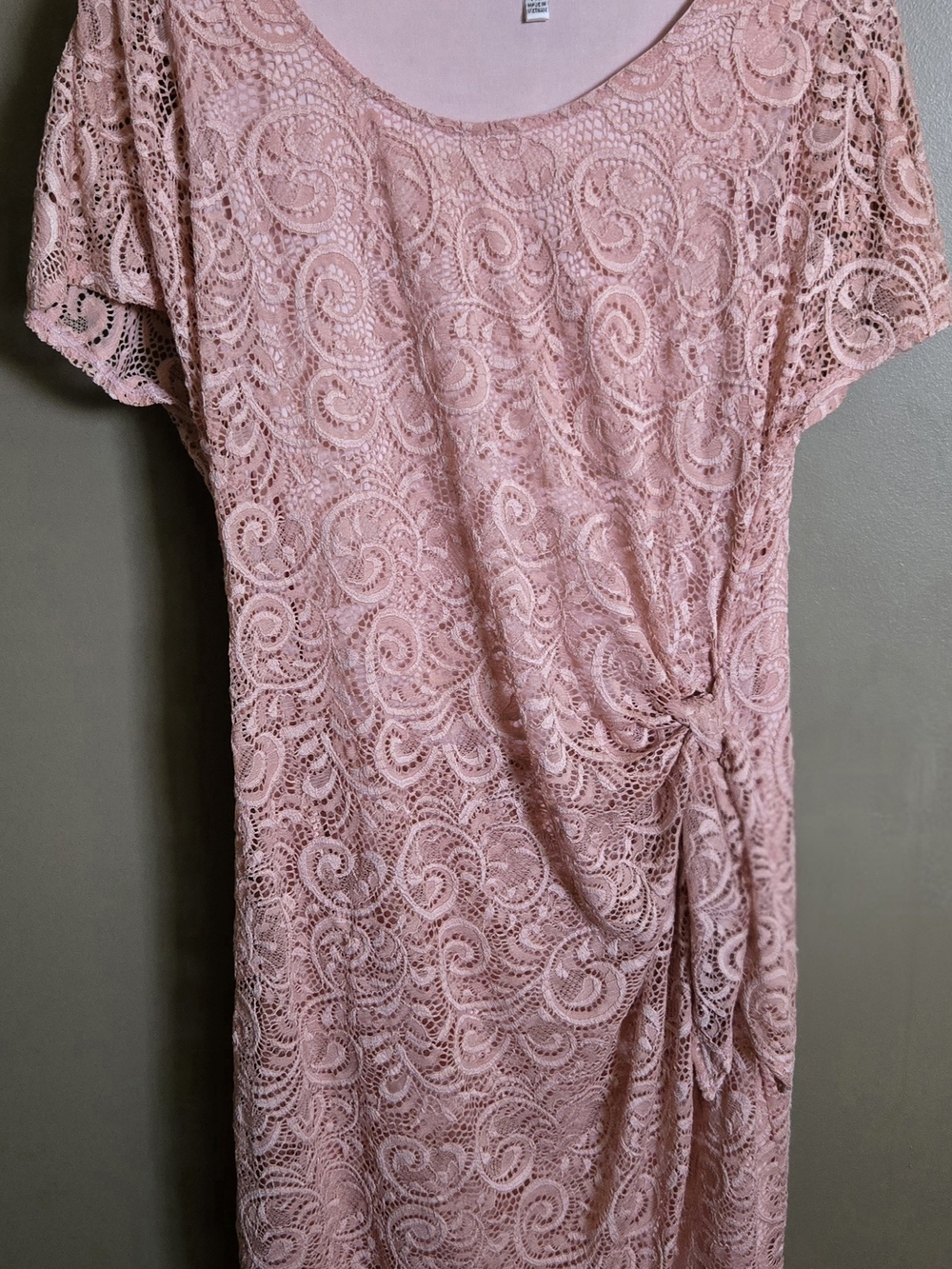 Signature by Robbie Bee Pink Lace Faux Wrap Dress Pe